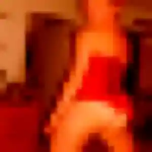 Nyokabi, 22 ans, connectée à Villeloin-Coulangé pour une rencontre coquine