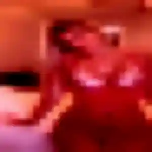 Abiodun, 39 ans, connectée à Villemanoche pour une rencontre coquine