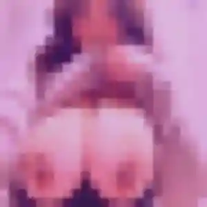 Karima, 26 ans, dispo pour plan cul à Villeneuve-de-Marc