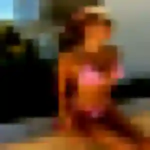 Sexy Ursule, 22 ans à Villeneuve-en-Retz - découvrir son profil