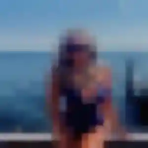 Oumy, femme de 27 ans veut plan cul à Villers-Farlay