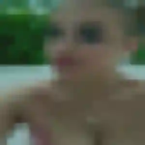 Thaïs, 33 ans, connectée à Villy-Bocage pour une rencontre coquine