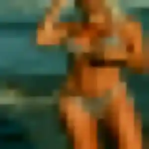 Photo de Ayélé à Vouzeron (23 ans) - plan cul sans inscription