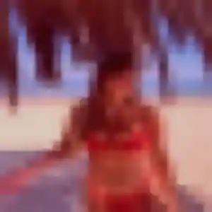 Rejoins Aissatou, 28 ans à Yerville gratuitement