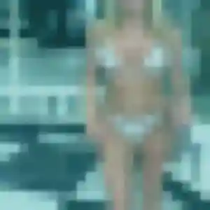 Malaika, fille de 24 ans cherche plan cul à Yvetot-Bocage